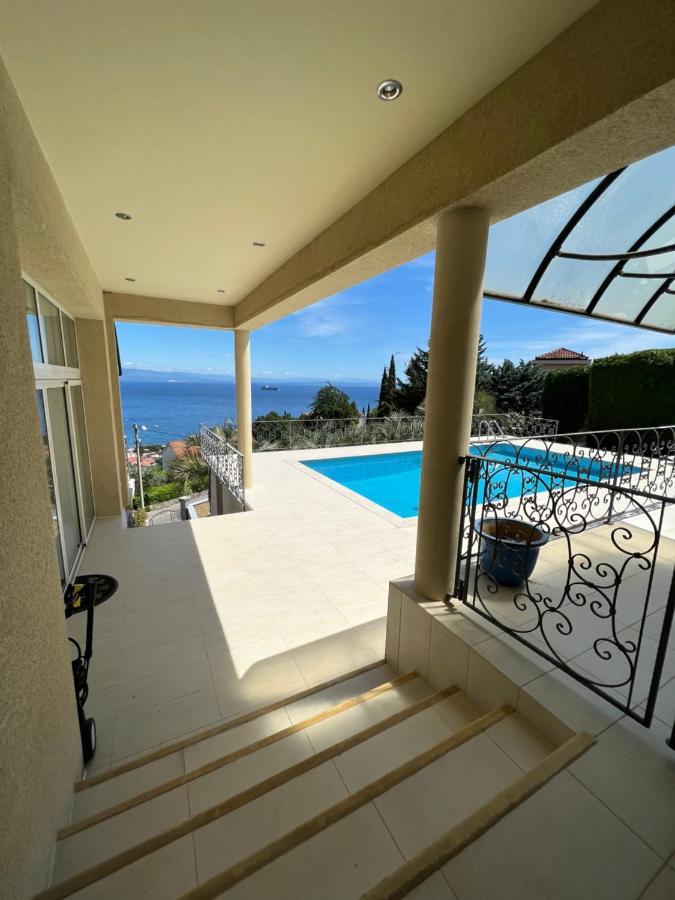 Apartman Alba Apartamento Ičići Exterior foto